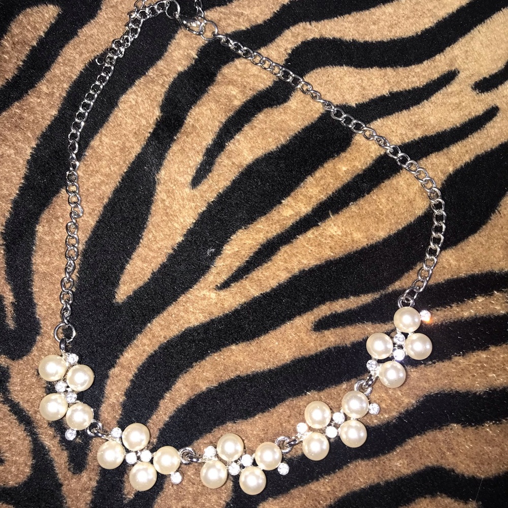 Sparkle Pearl Set - Picture 3 of 5